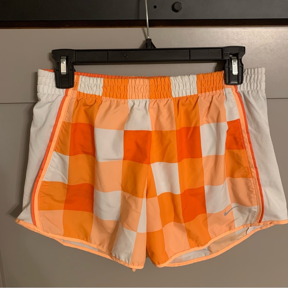 Nike DriFit Orange and White Checkered Athletic shorts Size Small